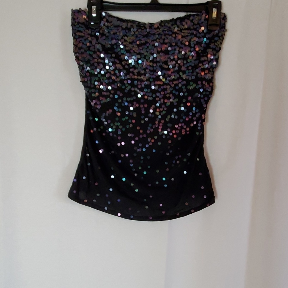 Express top with sequence...